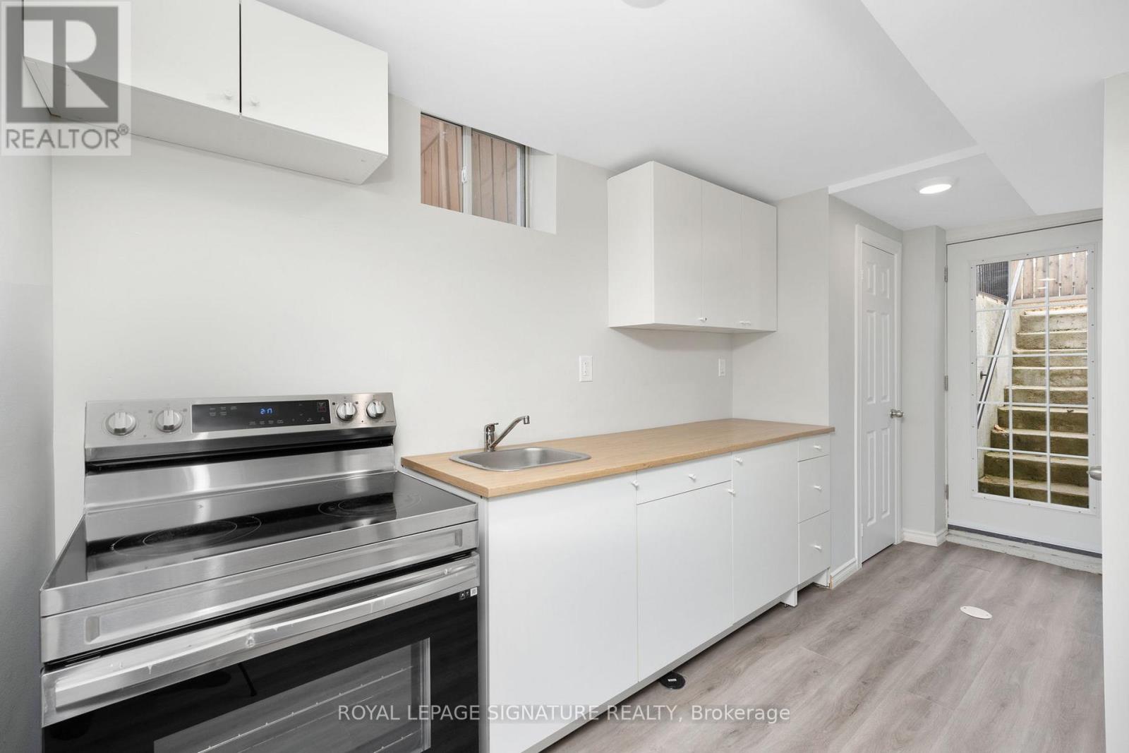 124 Laidlaw Drive, Barrie (West Bayfield), Ontario  L4N 7R9 - Photo 25 - S12681780