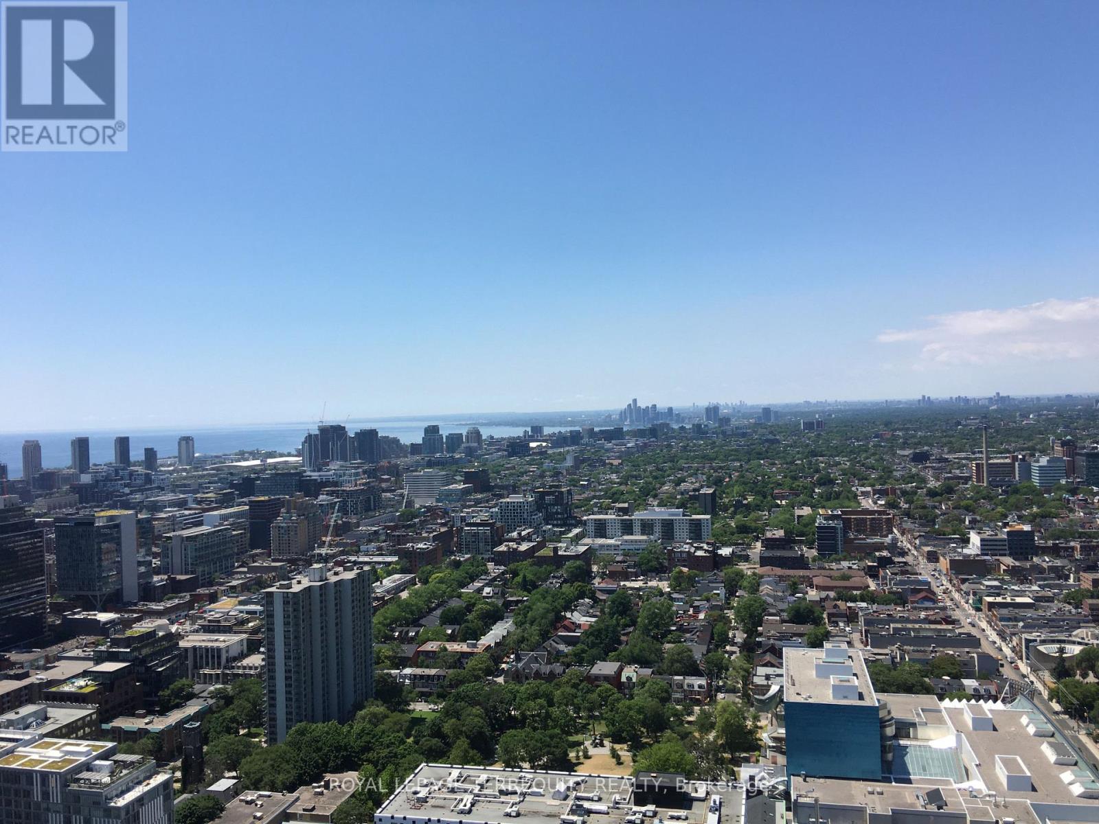 P101 - 426 UNIVERSITY AVENUE, Toronto, Ontario