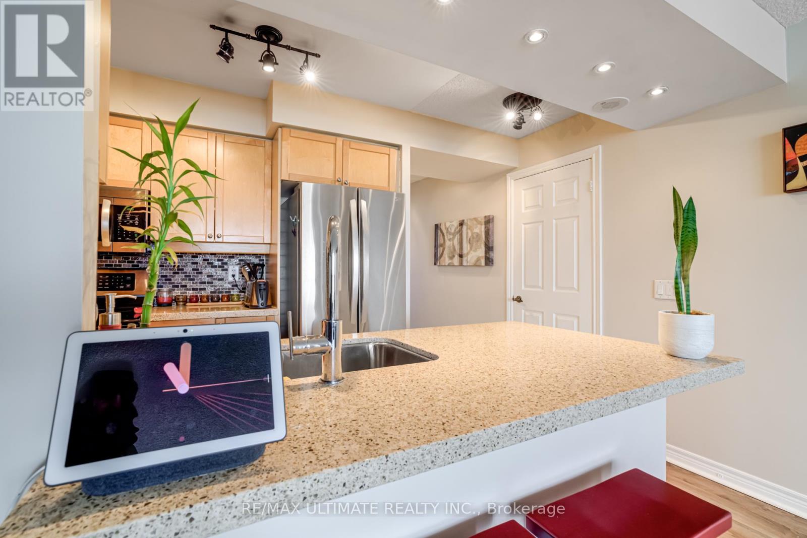 2202 - 710 Humberwood Boulevard, Toronto, Ontario  M9W 7J5 - Photo 10 - W12681690