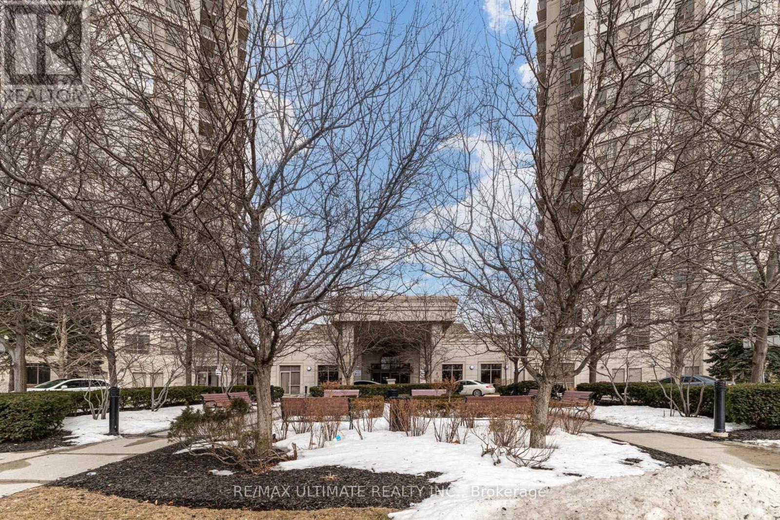 2202 - 710 Humberwood Boulevard, Toronto, Ontario  M9W 7J5 - Photo 2 - W12681690