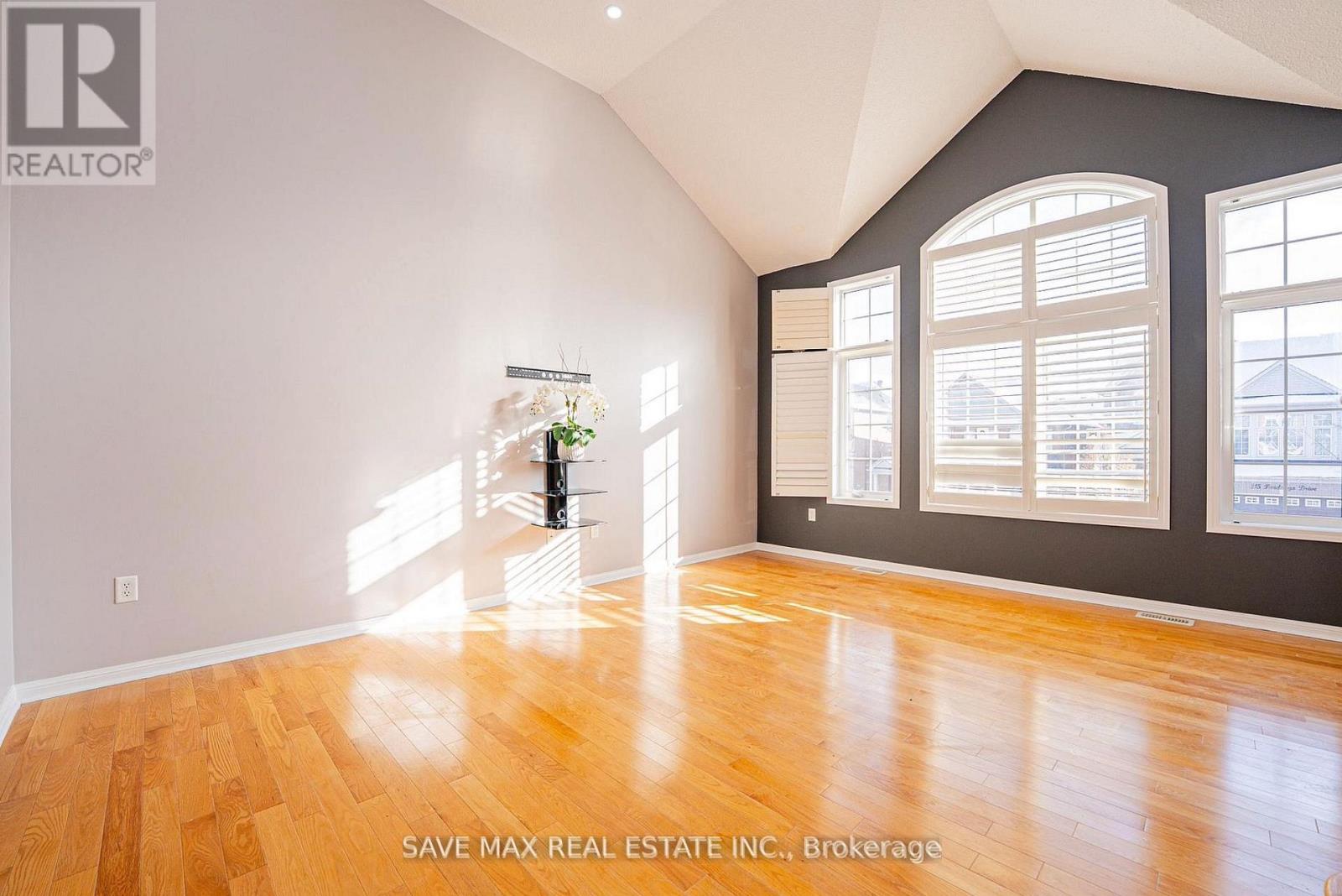 254 Fandango Drive, Brampton, Ontario  L6X 0M5 - Photo 17 - W12681710