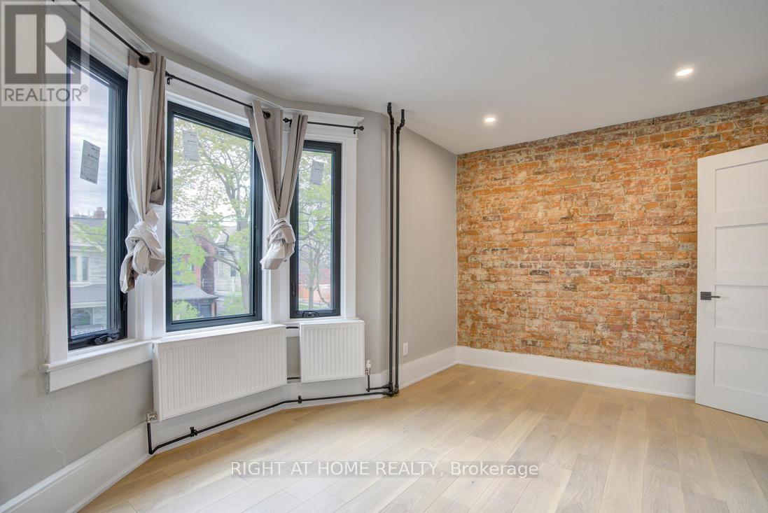 2 - 362 MARGUERETTA STREET, Toronto, Ontario