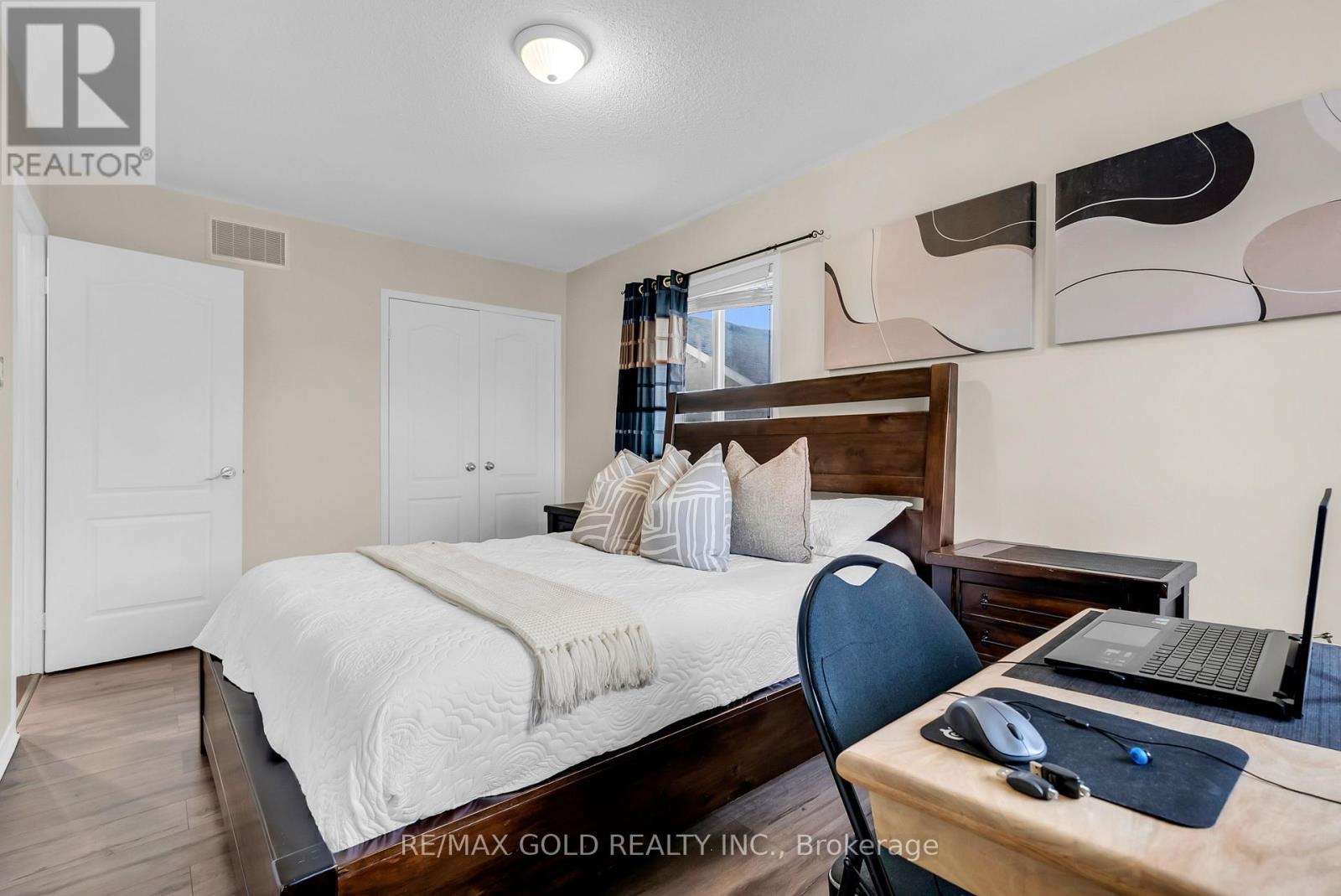 3770 Brinwood Gate, Mississauga, Ontario  L5M 7H2 - Photo 38 - W12681844