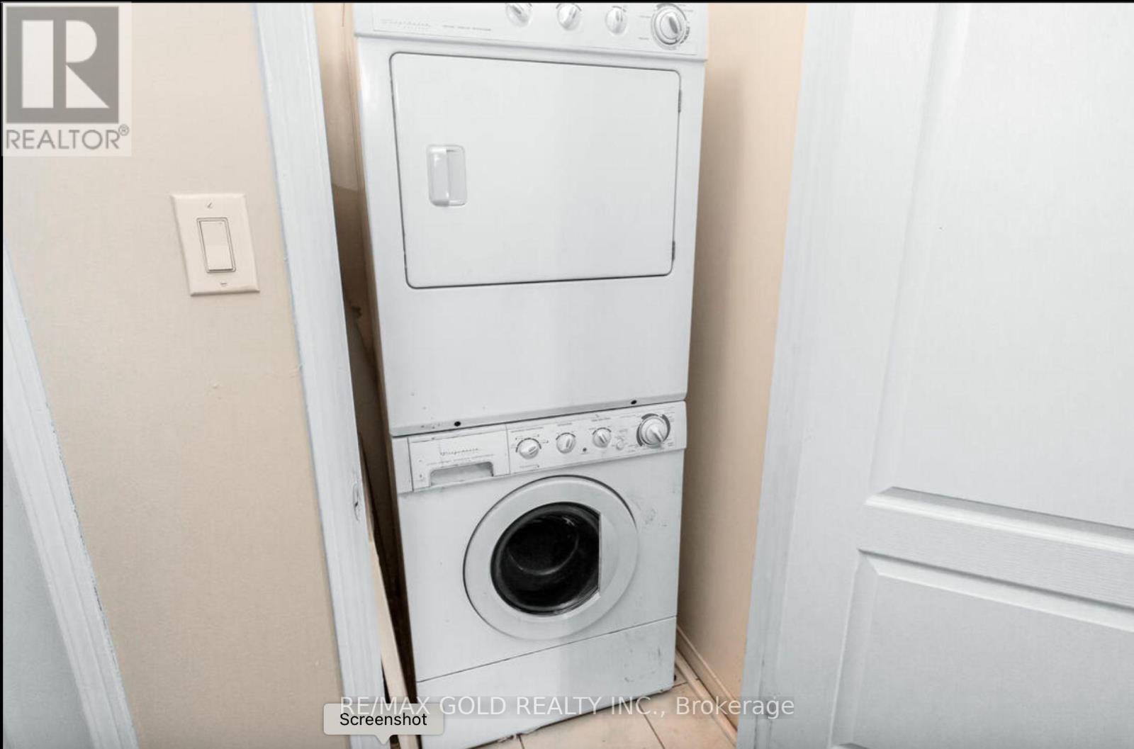 3770 Brinwood Gate, Mississauga, Ontario  L5M 7H2 - Photo 39 - W12681844