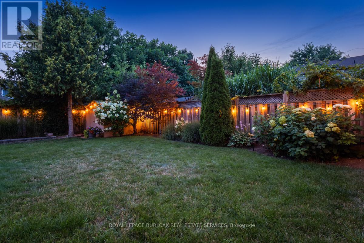 1219 Hammond Street, Burlington, Ontario  L7S 2A3 - Photo 37 - W12681856