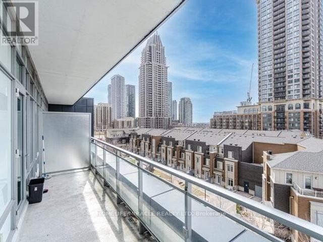 504 - 360 Square One Drive, Mississauga, Ontario  L5B 0G7 - Photo 12 - W12681886