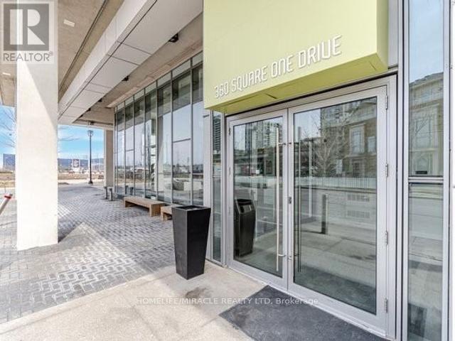 504 - 360 Square One Drive, Mississauga, Ontario  L5B 0G7 - Photo 2 - W12681886
