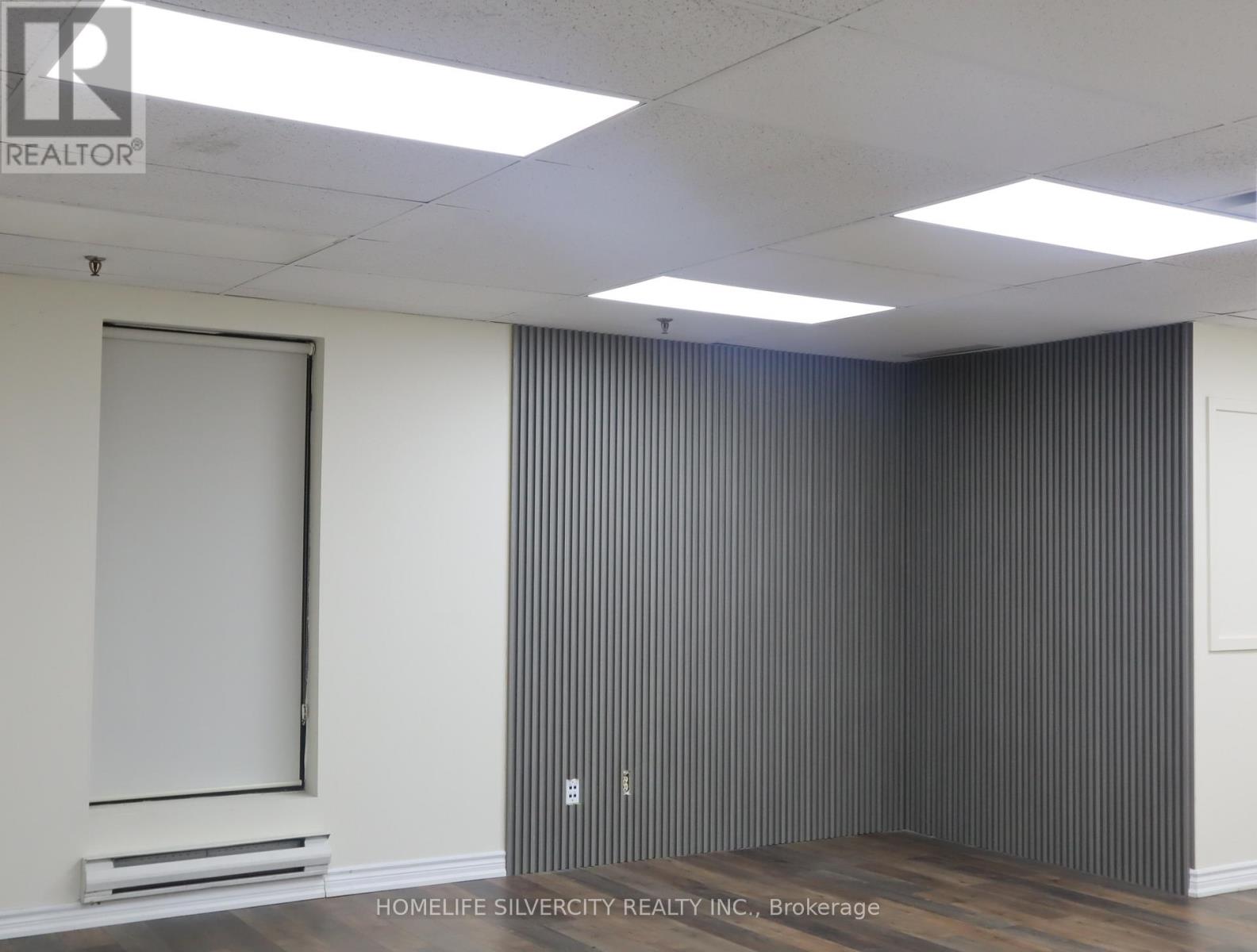 7461 Pacific Circle, Mississauga, Ontario  L5T 2A4 - Photo 6 - W12681902