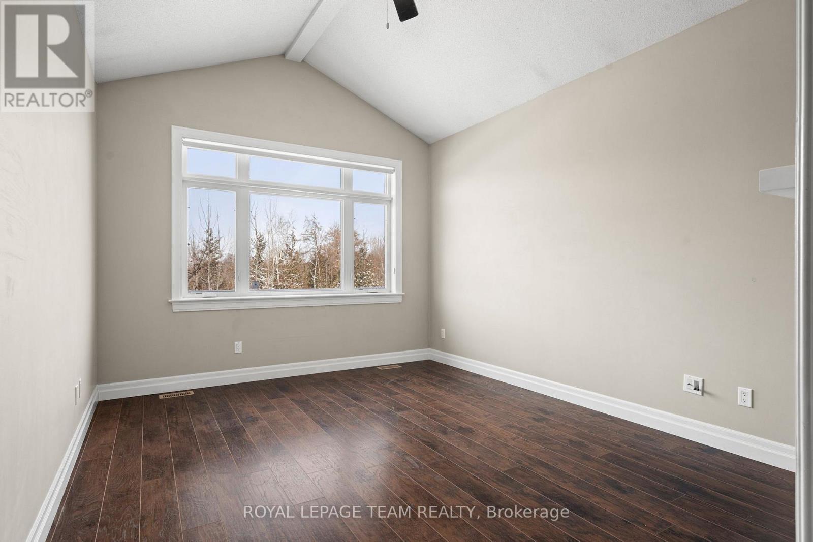 165 Woodhurst Crescent, Ottawa, Ontario  K2S 0T5 - Photo 17 - X12649866