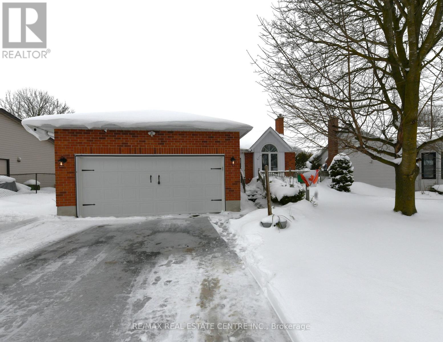 115 MILLER CRESCENT, Minto, Ontario