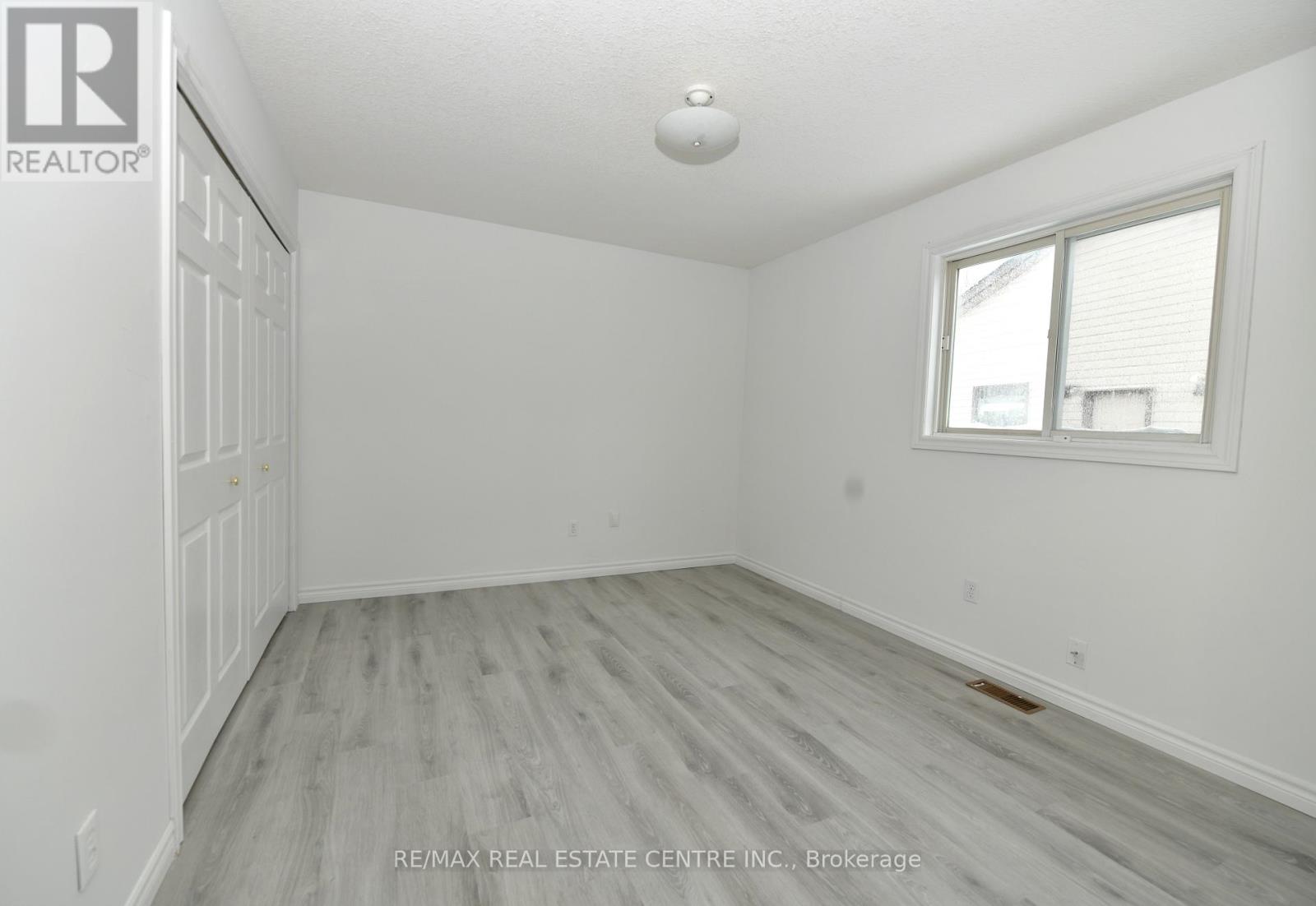 115 Miller Crescent, Minto, Ontario  N0G 2P0 - Photo 9 - X12681772