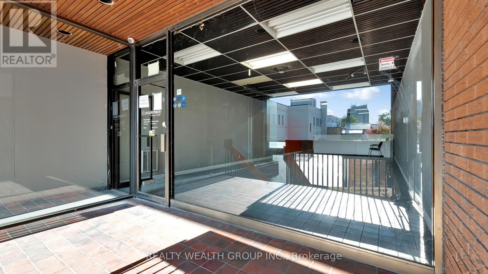 106 - 304-306 George Street N, Peterborough, Ontario  K9J 3H2 - Photo 5 - X12681810