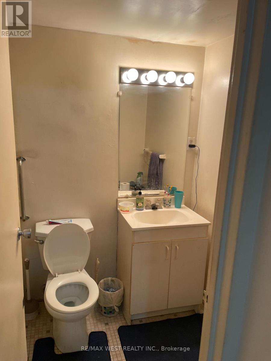 809 - 15 Nicklaus Drive, Hamilton, Ontario  L8K 5J5 - Photo 11 - X12681884