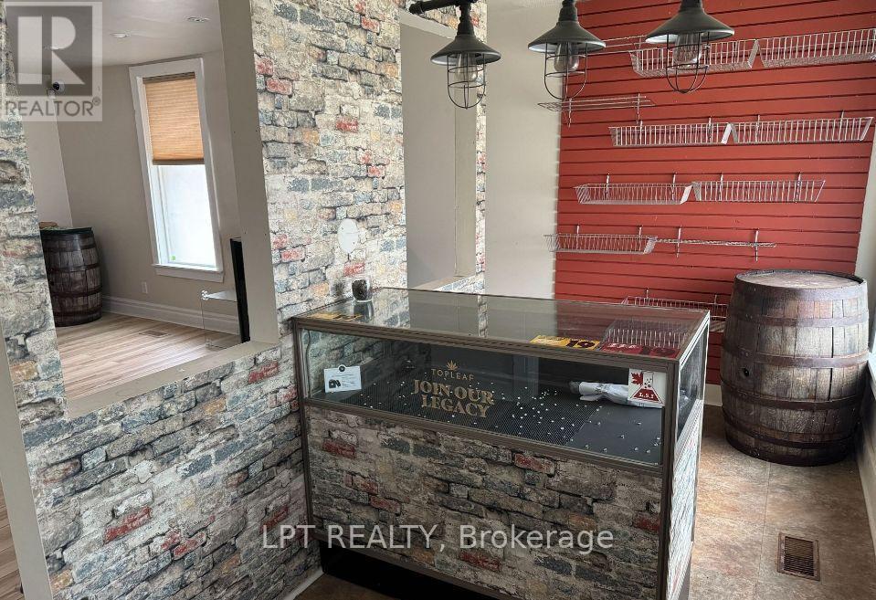 973 2nd Avenue W, Owen Sound, Ontario  N4K 4M8 - Photo 6 - X12681908