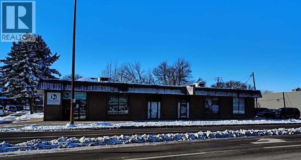 340 Maple Avenue Se, Medicine Hat, Alberta  T1A 7L5 - Photo 5 - A2272791