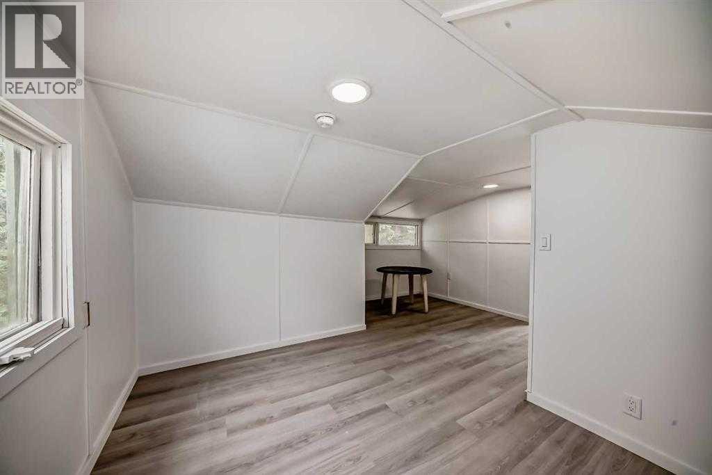 4734 50 Street, Sylvan Lake, Alberta  T4S 1G6 - Photo 6 - A2252047