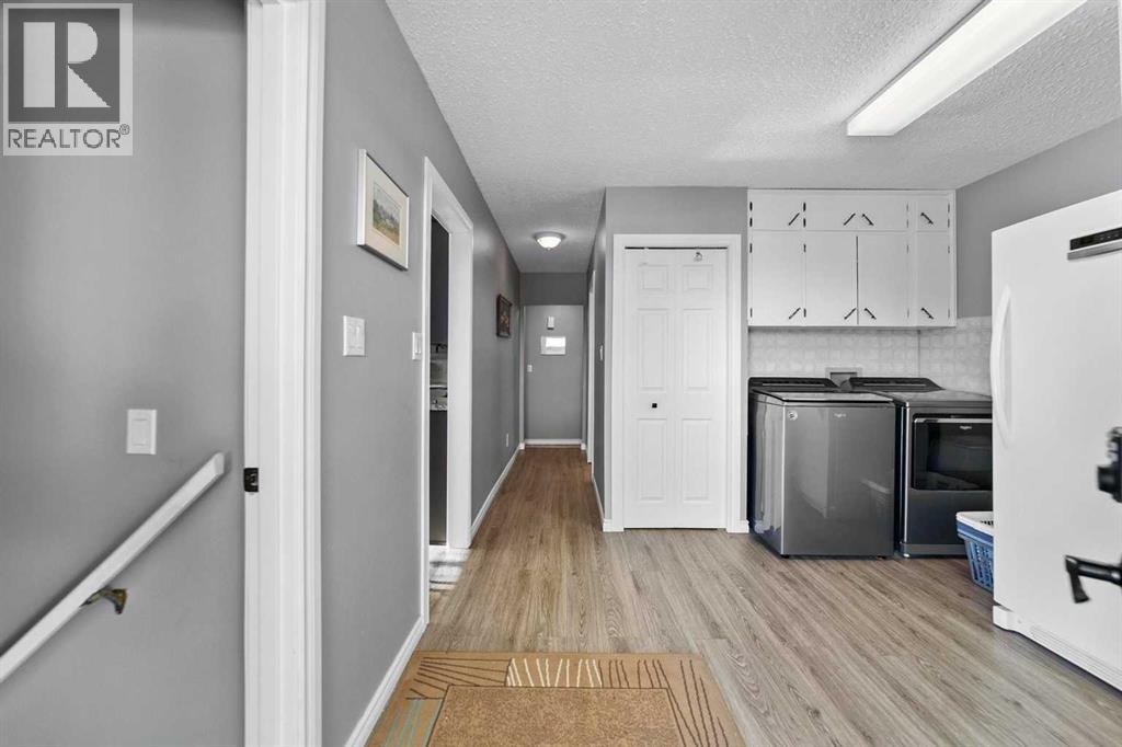 4802 51 Avenue, Strome, Alberta  T0B 4H0 - Photo 3 - A2272253