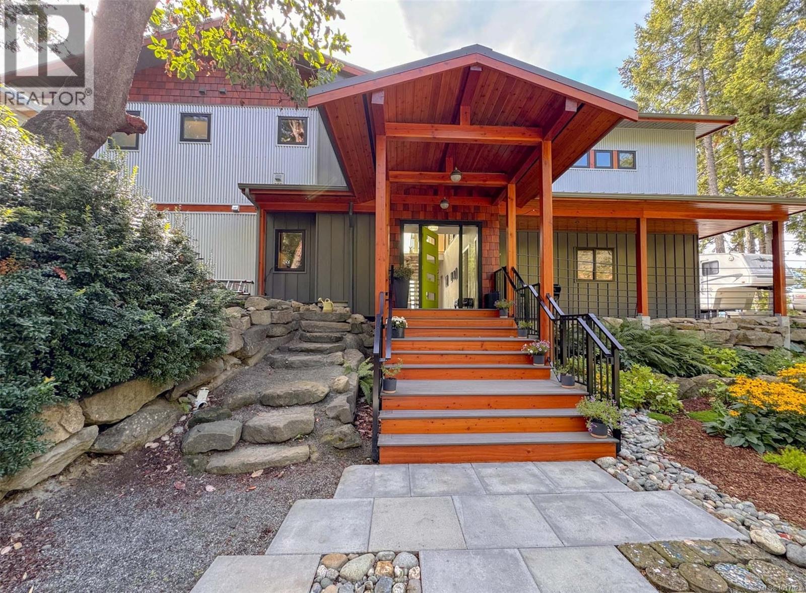 1322 Harrison Way, Gabriola Island, British Columbia V0R 1X2 - Photo 2 - 1017823