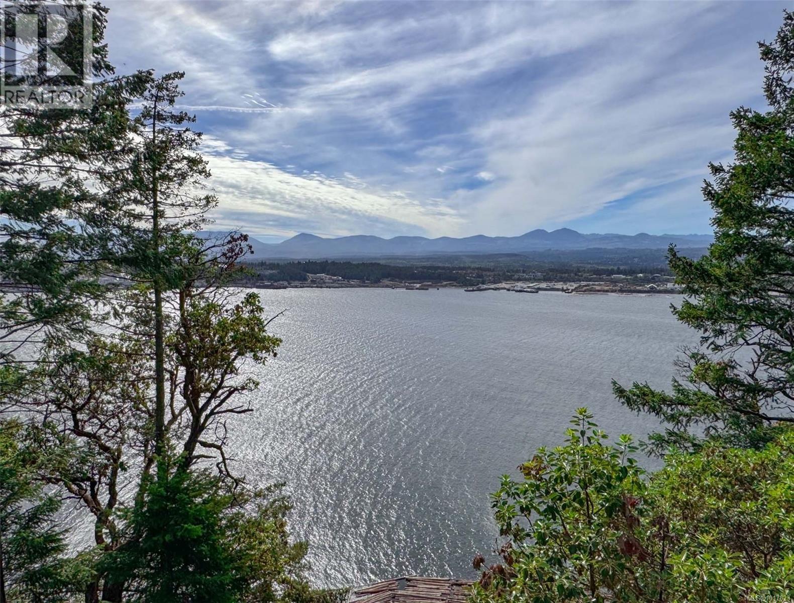 1322 Harrison Way, Gabriola Island, British Columbia V0R 1X2 - Photo 3 - 1017823