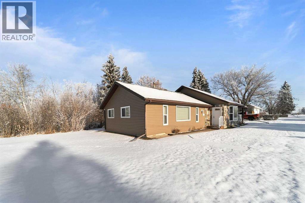 4802 51 Avenue, Strome, Alberta  T0B 4H0 - Photo 26 - A2272253