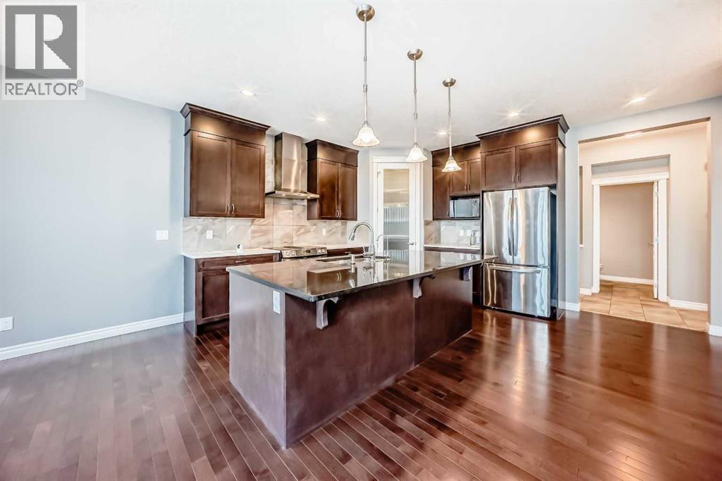 88 Nolanhurst Crescent Nw, Calgary, Alberta  T3R 0Z3 - Photo 3 - A2275565