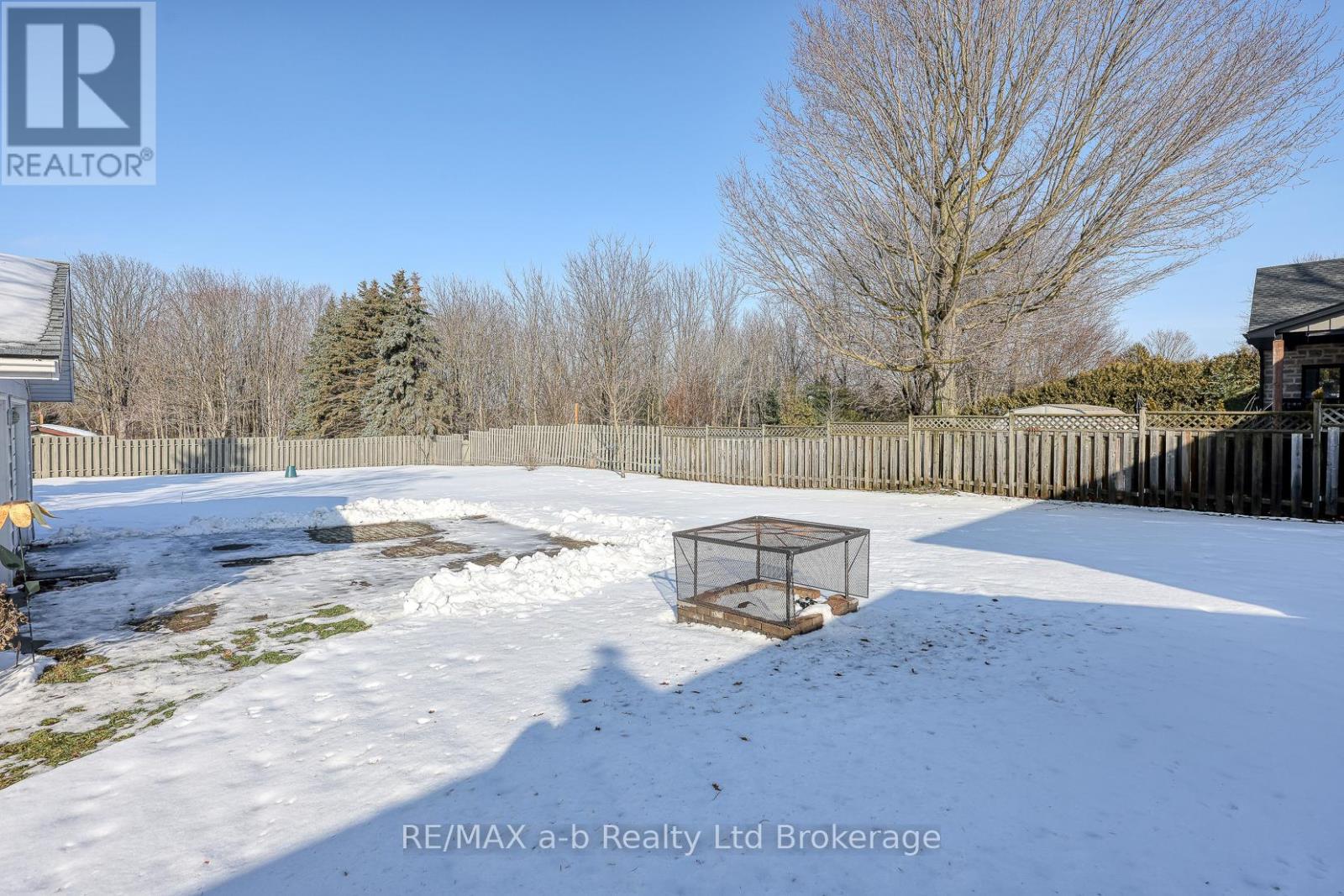 251 King Street E, Ingersoll, Ontario  N5C 1H4 - Photo 11 - X12671774