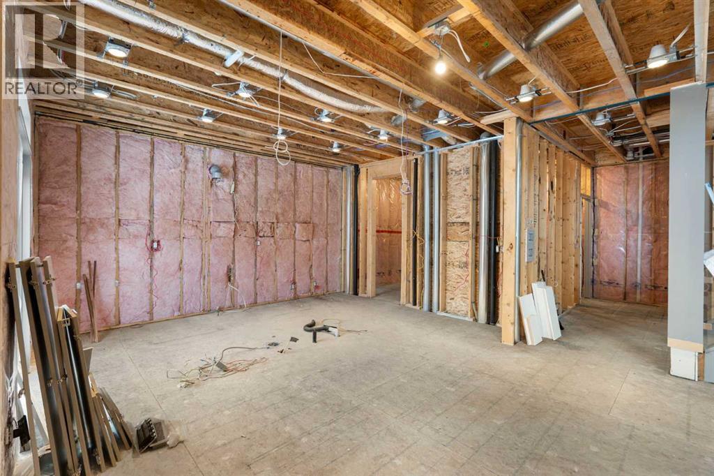 18 West Point Mews Sw, Calgary, Alberta  T3H 0X4 - Photo 14 - A2277666