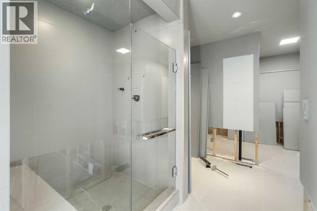 18 West Point Mews Sw, Calgary, Alberta  T3H 0X4 - Photo 31 - A2277666