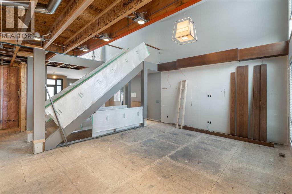 18 West Point Mews Sw, Calgary, Alberta  T3H 0X4 - Photo 13 - A2277666