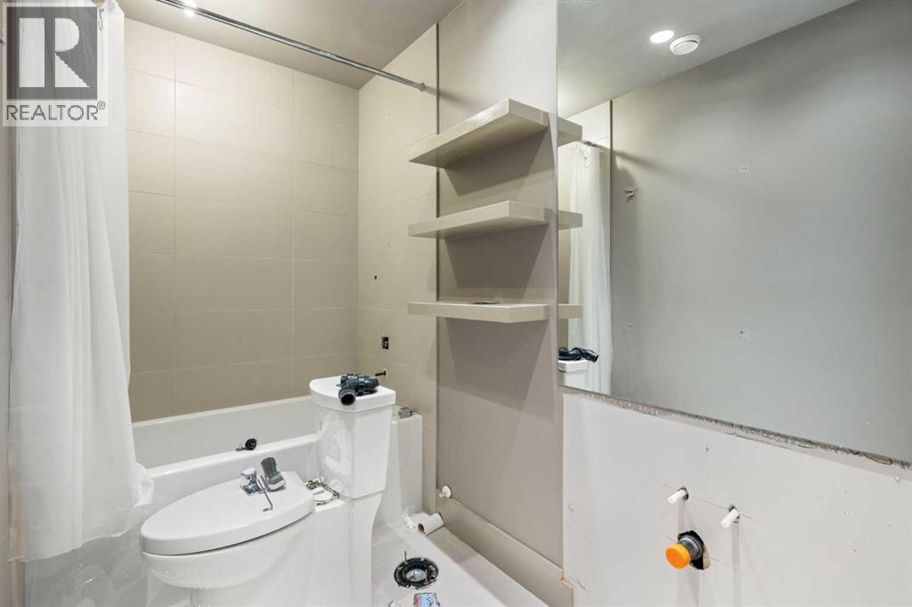 18 West Point Mews Sw, Calgary, Alberta  T3H 0X4 - Photo 45 - A2277666