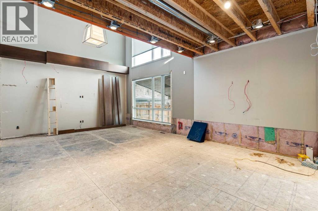 18 West Point Mews Sw, Calgary, Alberta  T3H 0X4 - Photo 10 - A2277666