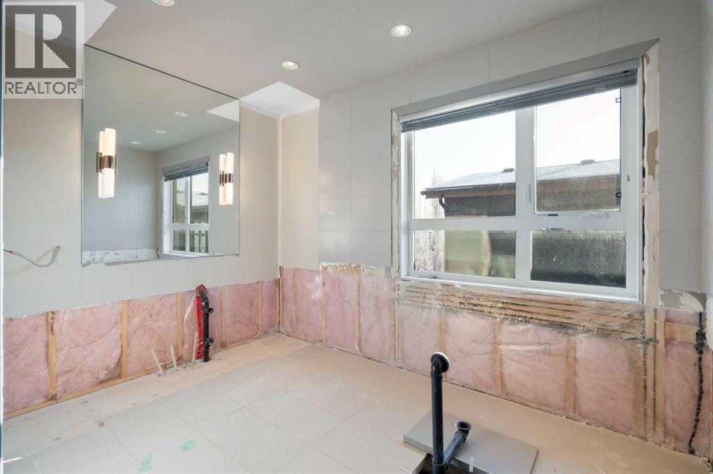 18 West Point Mews Sw, Calgary, Alberta  T3H 0X4 - Photo 29 - A2277666