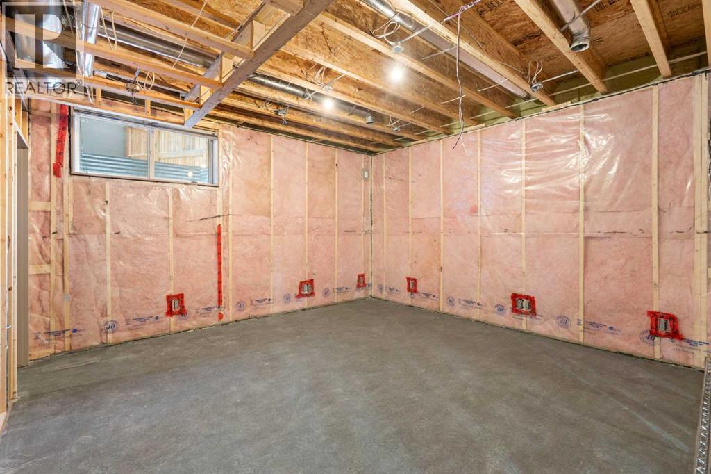 18 West Point Mews Sw, Calgary, Alberta  T3H 0X4 - Photo 40 - A2277666