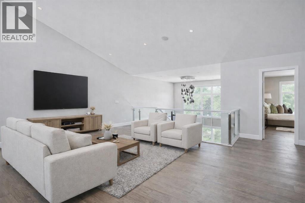 18 West Point Mews Sw, Calgary, Alberta  T3H 0X4 - Photo 25 - A2277666