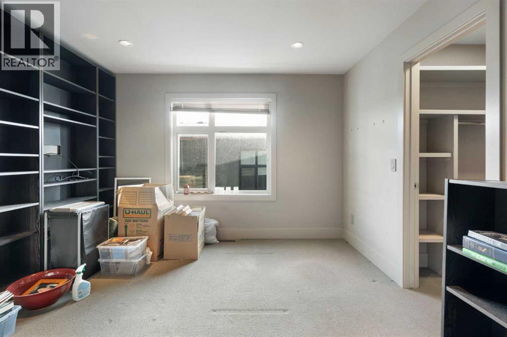 18 West Point Mews Sw, Calgary, Alberta  T3H 0X4 - Photo 35 - A2277666