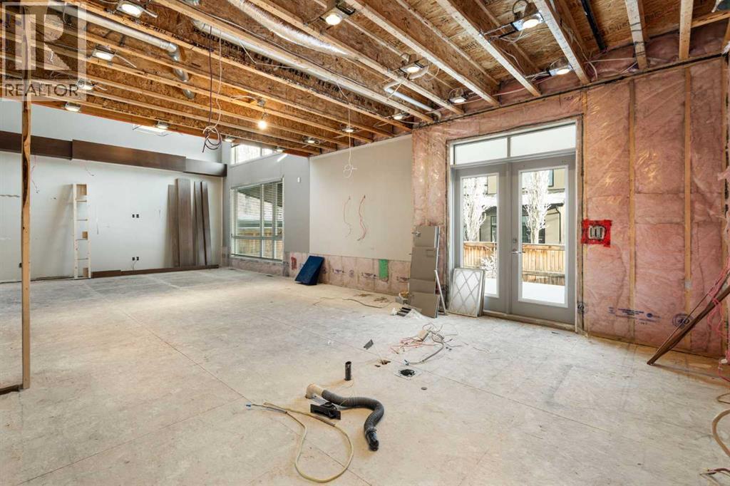 18 West Point Mews Sw, Calgary, Alberta  T3H 0X4 - Photo 17 - A2277666