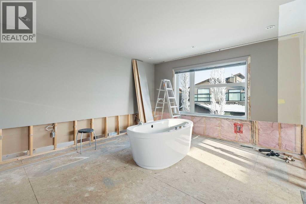 18 West Point Mews Sw, Calgary, Alberta  T3H 0X4 - Photo 28 - A2277666