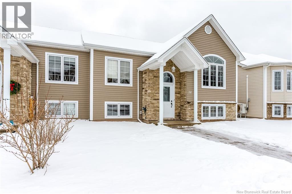 54 Croasdale Street, Moncton, New Brunswick  E1E 0A8 - Photo 3 - NB131890