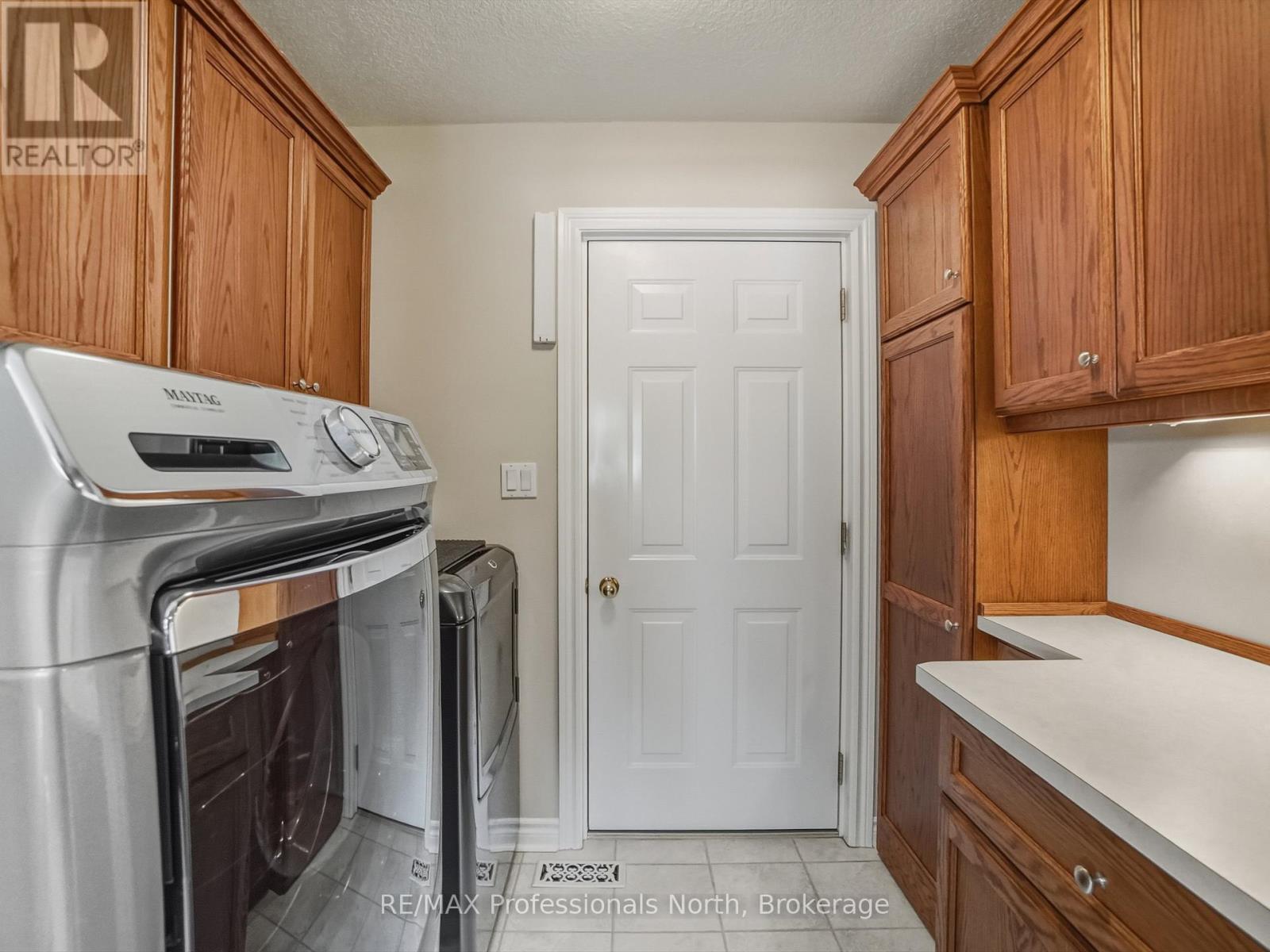 77 Ewing Street, Bracebridge, Ontario  P1L 2H7 - Photo 18 - X12681994