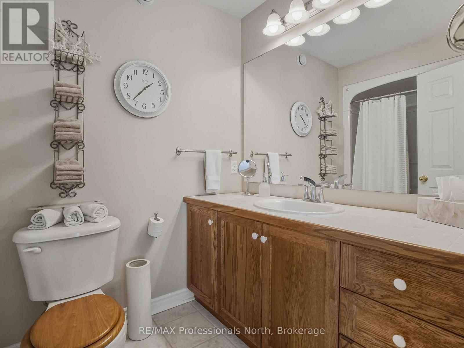 77 Ewing Street, Bracebridge, Ontario  P1L 2H7 - Photo 9 - X12681994