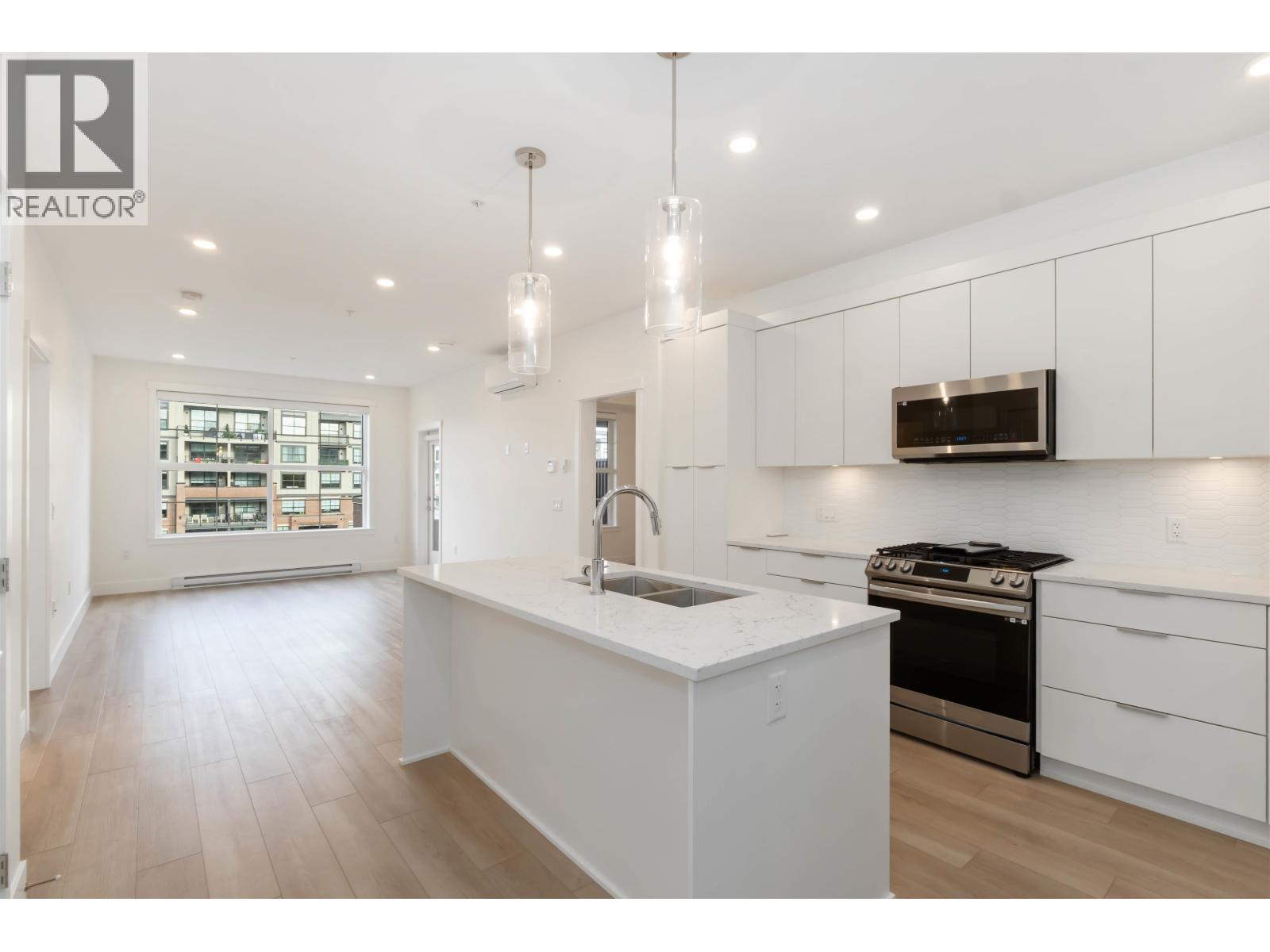 415 22633 Selkirk Avenue, Maple Ridge, British Columbia  V2X 1C7 - Photo 3 - R3068393