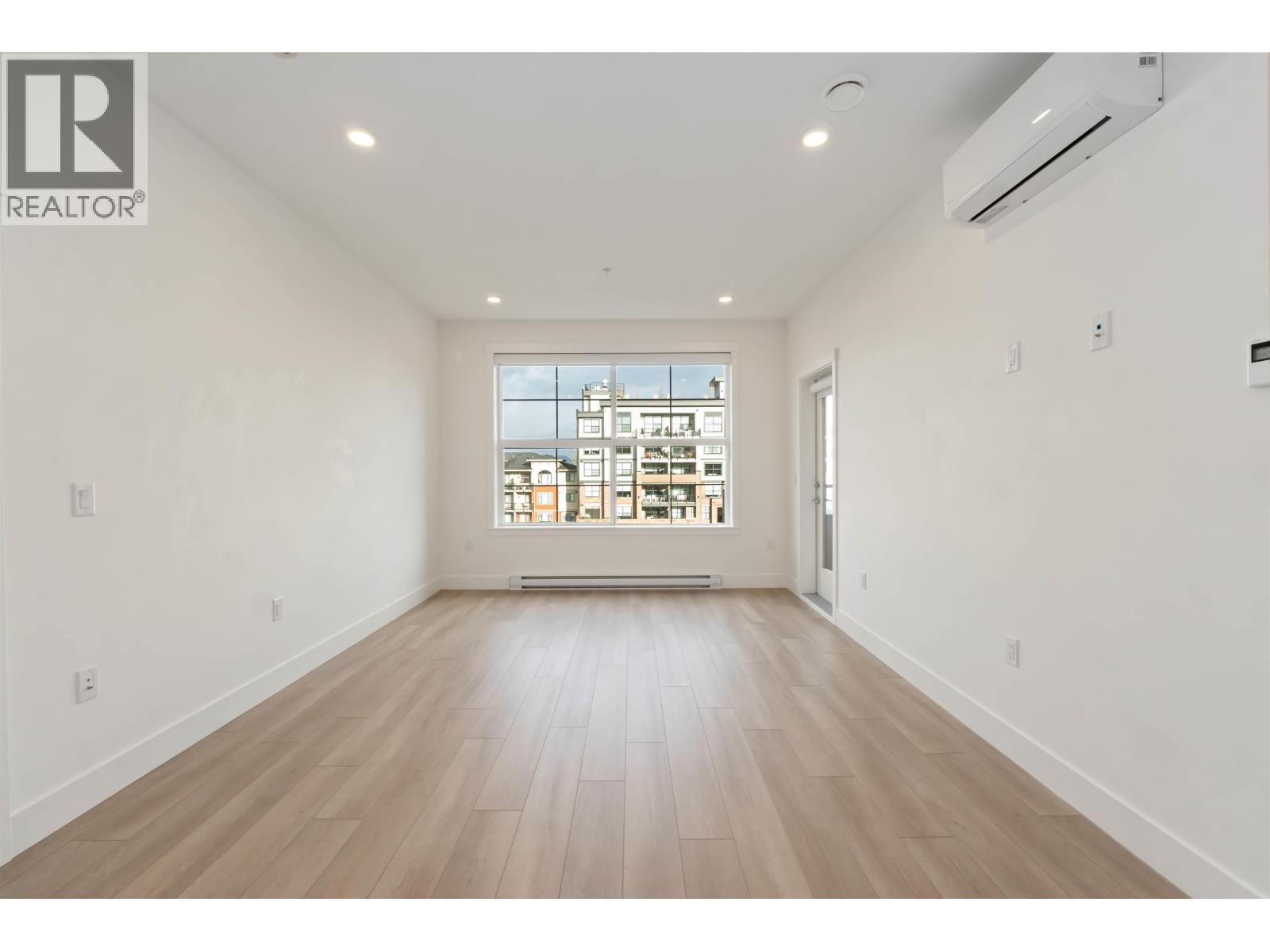 415 22633 Selkirk Avenue, Maple Ridge, British Columbia  V2X 1C7 - Photo 7 - R3068393