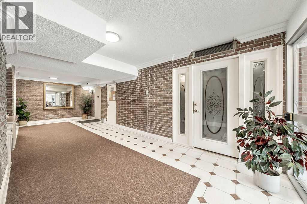 2103, 202 Brae Glen Close Sw, Calgary, Alberta  T2W 2B1 - Photo 31 - A2277648