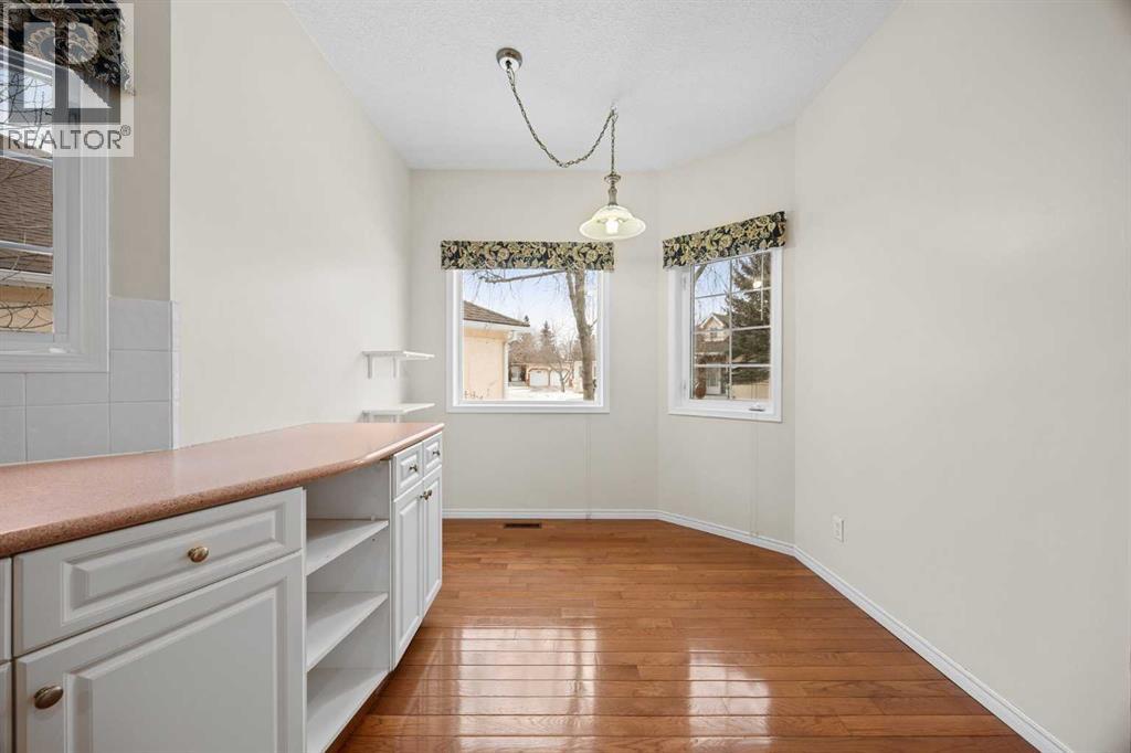 15, 6841 Coach Hill Road Sw, Calgary, Alberta  T3B 2P1 - Photo 3 - A2277730