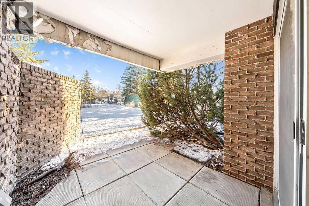2103, 202 Brae Glen Close Sw, Calgary, Alberta  T2W 2B1 - Photo 11 - A2277648