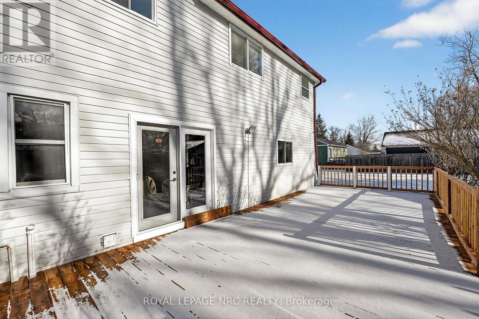 3205 Poplar Avenue, Fort Erie, Ontario  L0S 1N0 - Photo 45 - X12681930