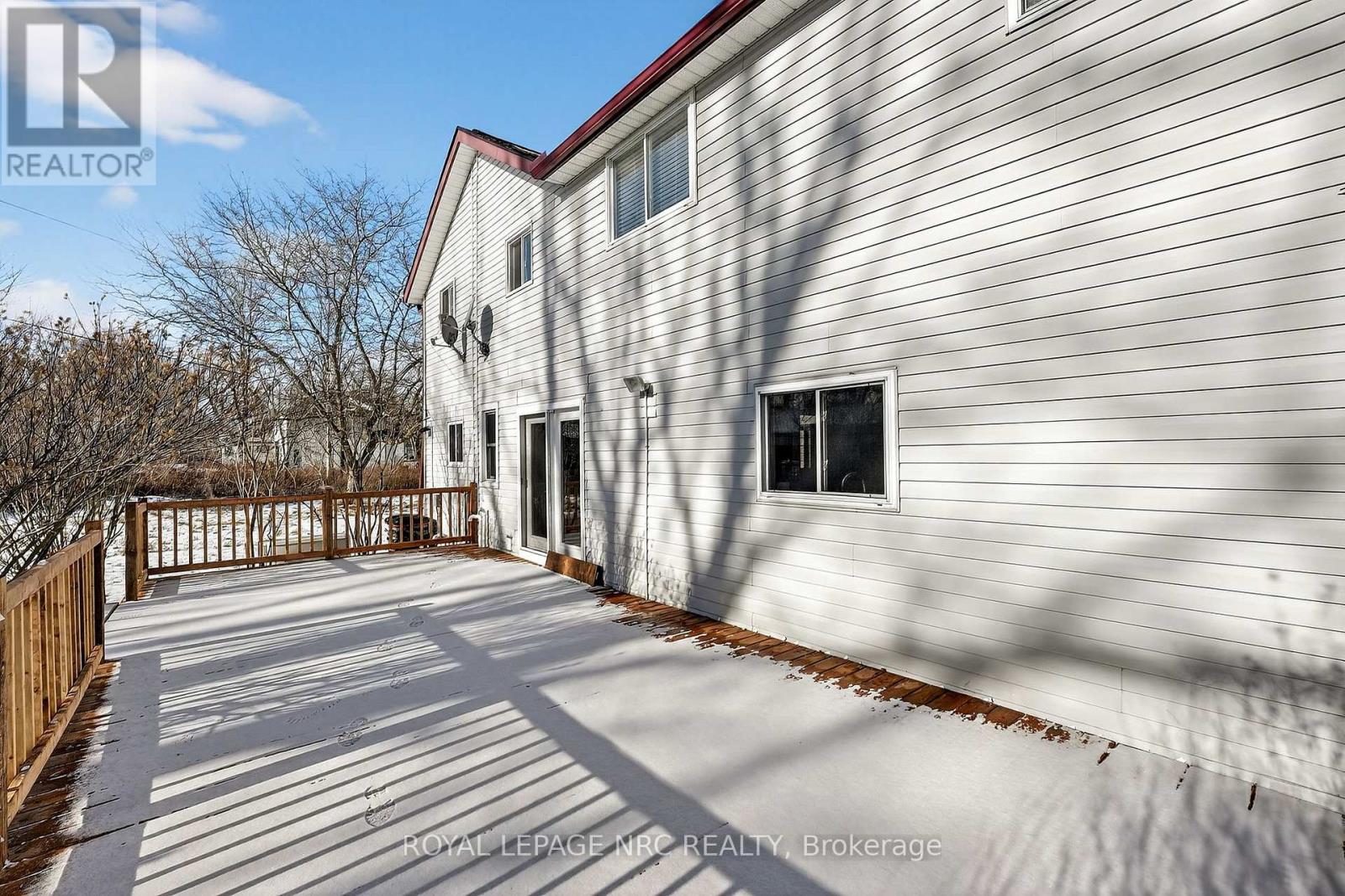 3205 Poplar Avenue, Fort Erie, Ontario  L0S 1N0 - Photo 47 - X12681930