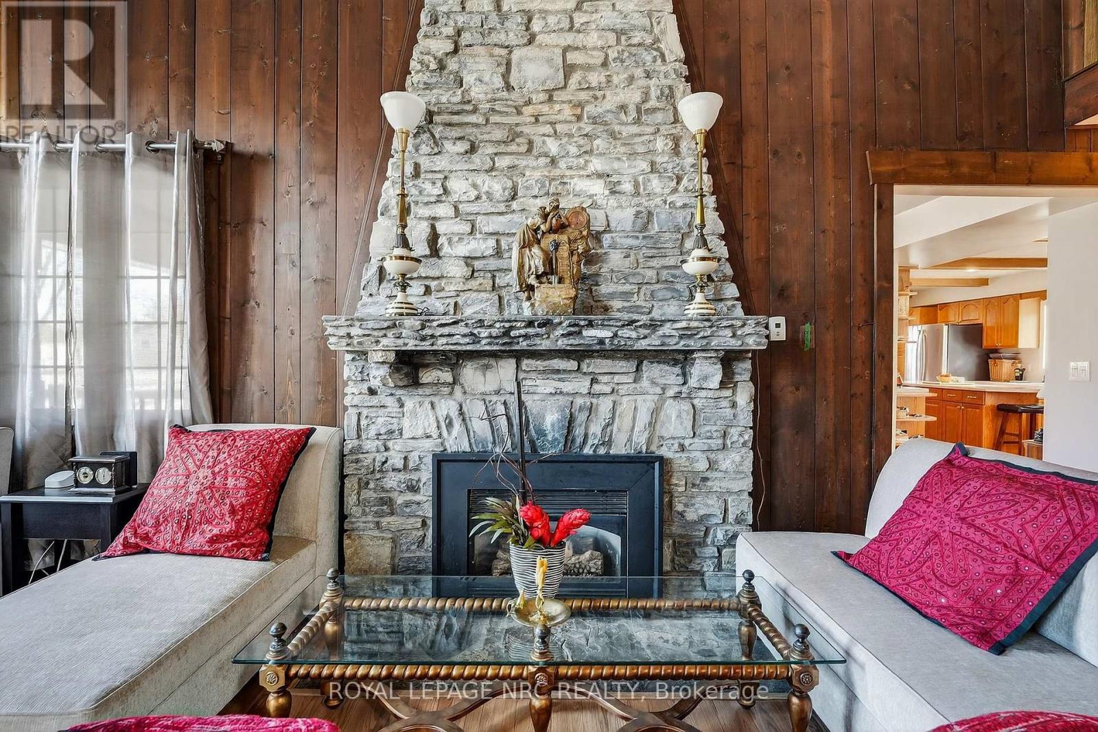 3205 Poplar Avenue, Fort Erie, Ontario  L0S 1N0 - Photo 8 - X12681930