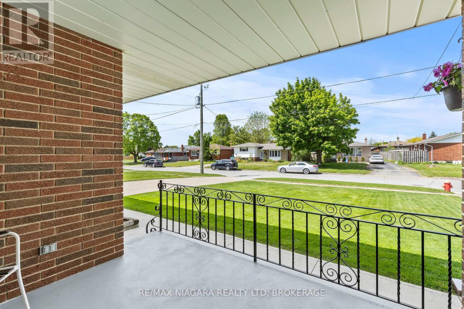 6628 Argyll Crescent, Niagara Falls, Ontario  L2G 5E7 - Photo 7 - X12681936