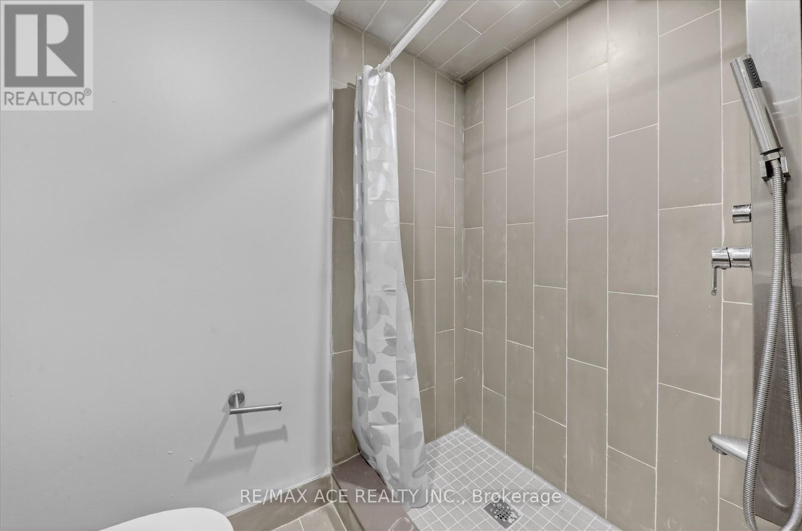 36 Galsworthy Avenue, Toronto, Ontario  M1R 2N6 - Photo 34 - E12674218